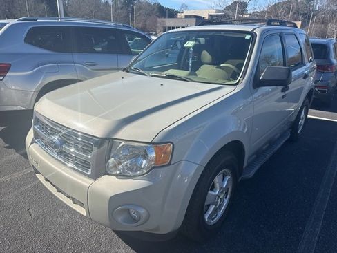Used 2009 Ford Escape XLT image 9