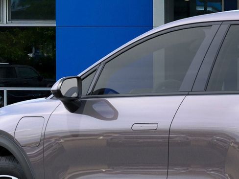 New 2026 Chevrolet Equinox EV LT image 36