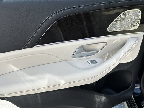 Certified 2024 Mercedes-Benz GLE 450e 4MATIC image 25