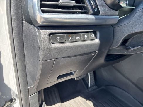 Certified 2022 Kia Telluride SX w/ Nightfall Edition Package AWD/4WD image 7