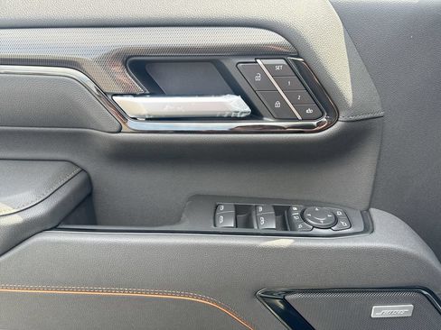 New 2026 GMC Sierra 2500 AT4 w/ AT4 Premium Plus Package AWD/4WD image 24