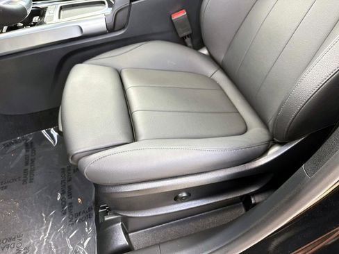 Certified 2026 Mercedes-Benz GLB 250 4MATIC image 22
