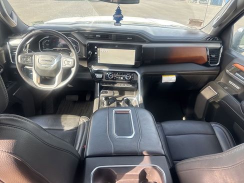 Certified 2022 GMC Sierra 1500 Denali image 20