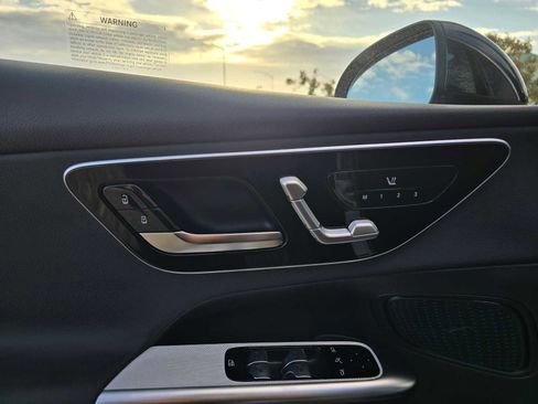 New 2026 Mercedes-Benz GLC 300 image 26