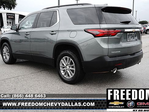 Used 2023 Chevrolet Traverse LT FWD image 37