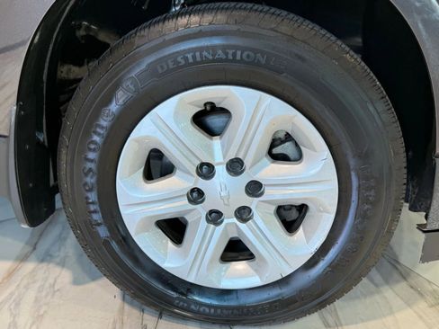 Used 2017 Chevrolet Traverse LS image 34