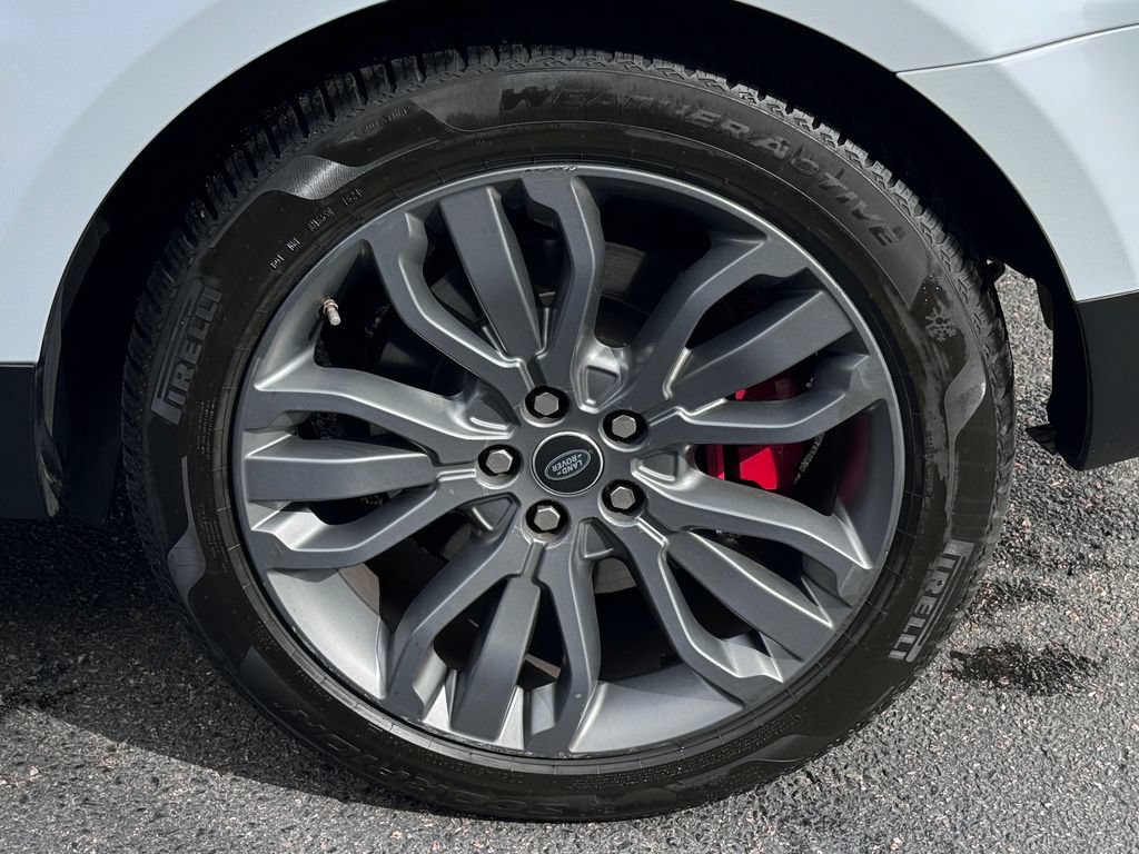 Used 2016 Land Rover Range Rover Sport Supercharged AWD/4WD image 16
