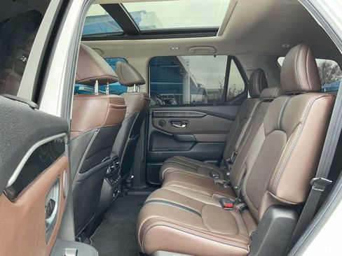 Used 2025 Honda Pilot Elite image 10