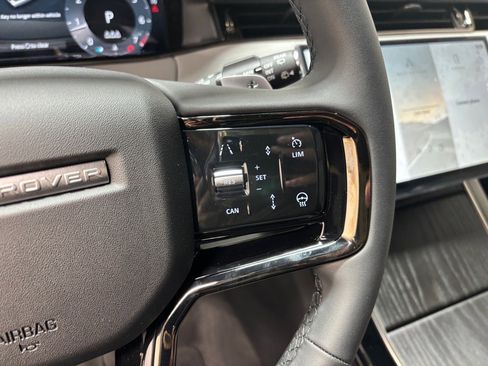 New 2026 Land Rover Range Rover Evoque S image 19