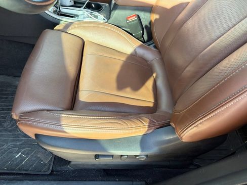 Used 2022 Subaru Ascent Touring w/ Popular Package #2A AWD/4WD image 8