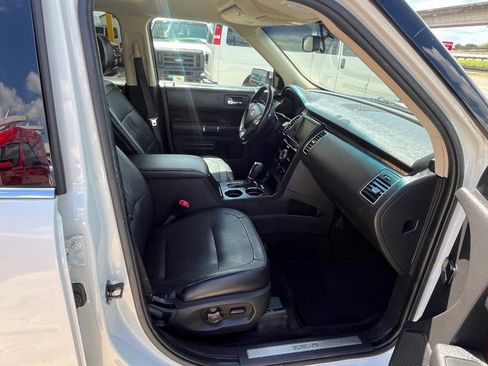 Used 2014 Ford Flex Limited FWD image 8