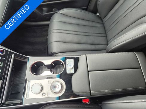 Used 2026 Genesis GV80 2.5T RWD image 14