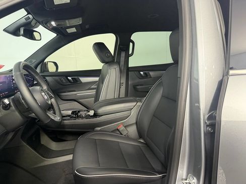 Used 2026 Buick Enclave Preferred FWD image 21