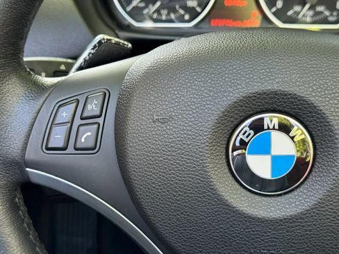Used 2012 BMW 135i Convertible RWD image 21