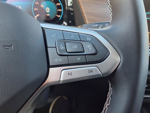 New 2026 Volkswagen Atlas SE image 26