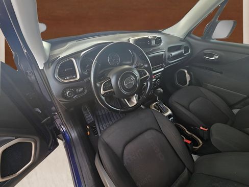 Used 2017 Jeep Renegade Latitude AWD/4WD image 60