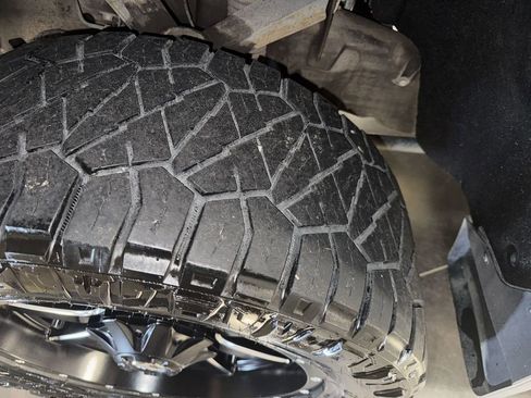 Used 2018 GMC Sierra 2500 Denali w/ Duramax Plus Package image 11