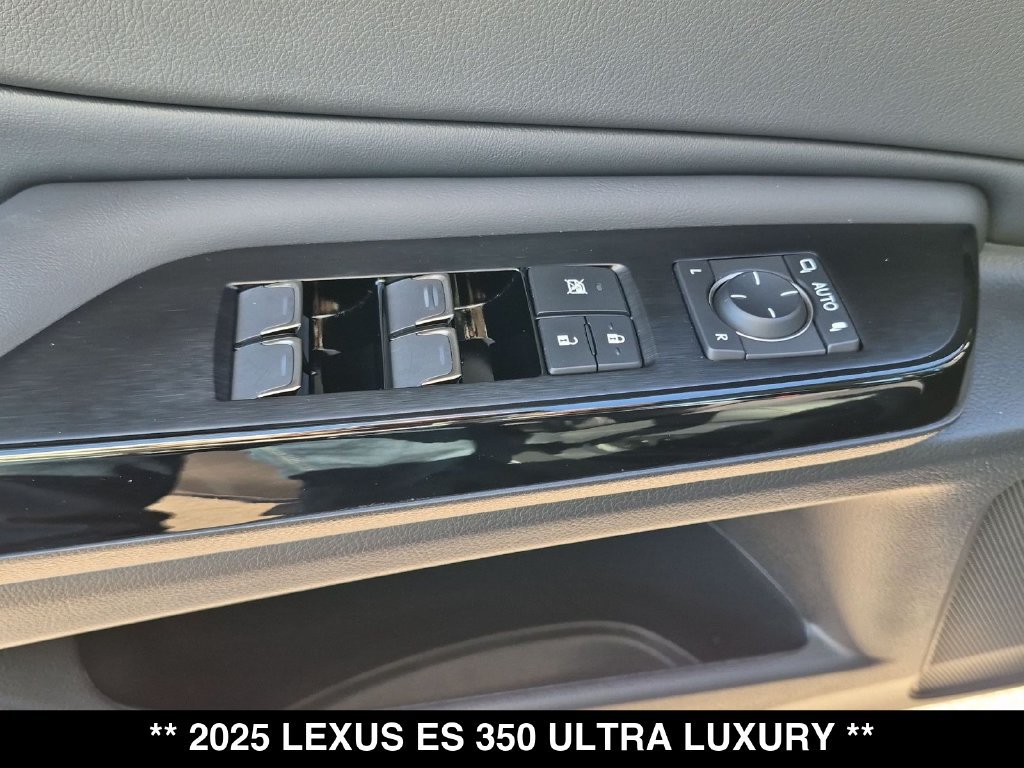Used 2025 Lexus ES 350 Ultra Luxury w/ Accessory Package (Z2) FWD image 26