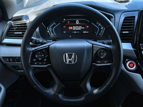 Used 2024 Honda Odyssey Touring image 35