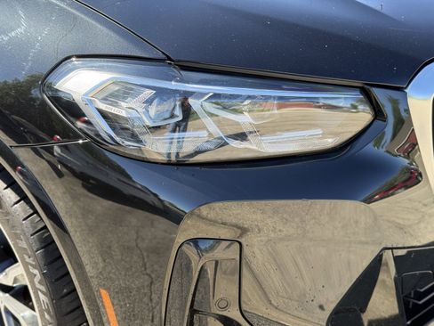 Used 2022 BMW X3 xDrive30i w/ M Sport Package AWD/4WD image 14