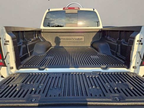 New 2025 Nissan Frontier SV AWD/4WD image 25