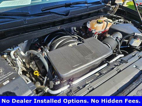 Used 2024 Chevrolet Tahoe Z71 w/ Z71 Off-Road Package AWD/4WD image 33