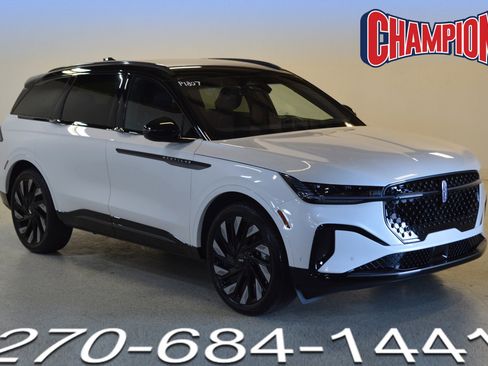 Used 2024 Lincoln Nautilus Reserve w/ Jet Appearance Package (87T) AWD/4WD image 1