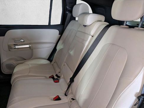 Certified 2026 Mercedes-Benz GLB 250 image 17