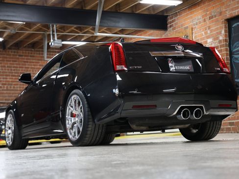 Used 2014 Cadillac CTS V w/ Wood Trim Package RWD image 31