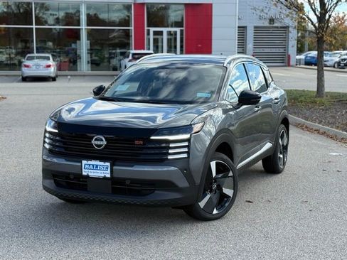 New 2026 Nissan Kicks SR w/ Cold Weather Package AWD/4WD image 2