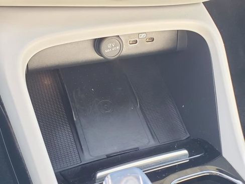 Certified 2023 Volvo XC40 B5 Plus w/ Driver Assist Package image 25