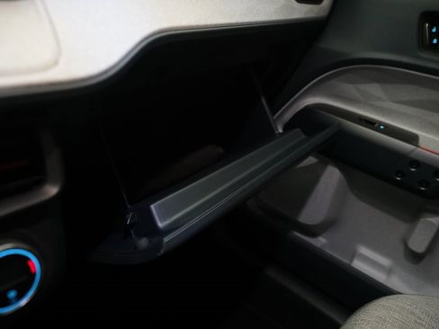 Used 2022 Ford Maverick XLT image 29