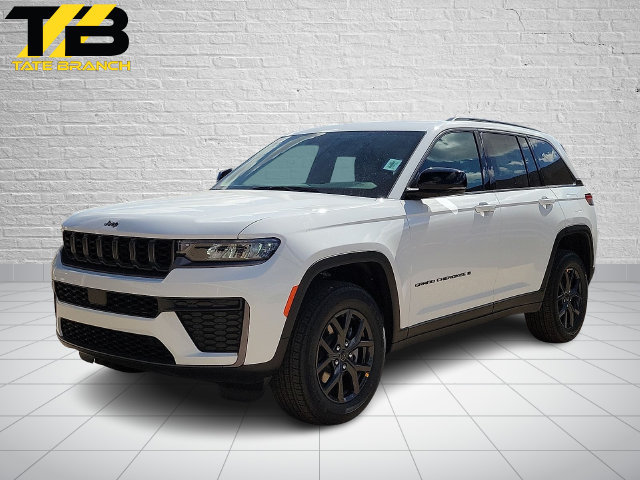 New 2027 Jeep Grand Cherokee Altitude AWD/4WD image 1