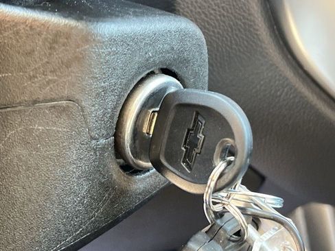 Used 2022 Chevrolet Colorado LT w/ Fleet Safety Package image 16