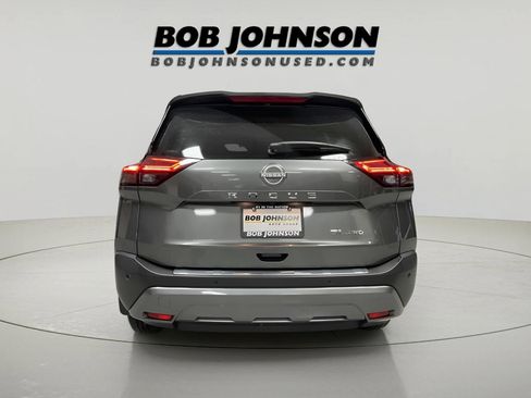 Used 2022 Nissan Rogue SL w/ SL Premium Package image 6