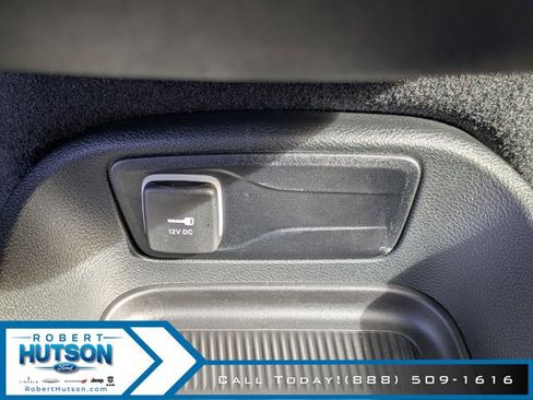 New 2026 Chrysler Pacifica Select image 26