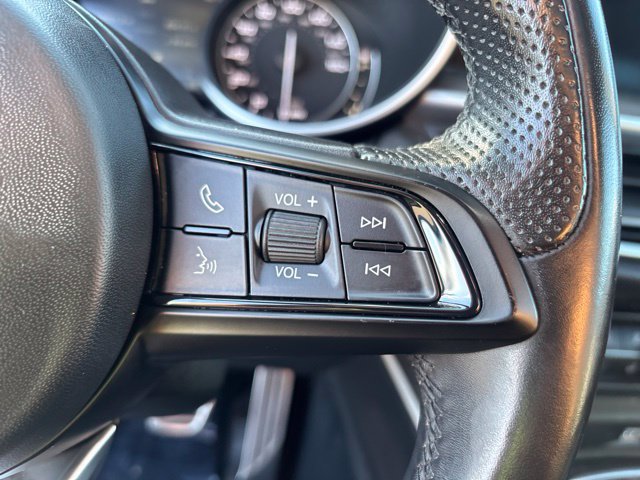 Used 2022 Alfa Romeo Stelvio Ti AWD/4WD image 21