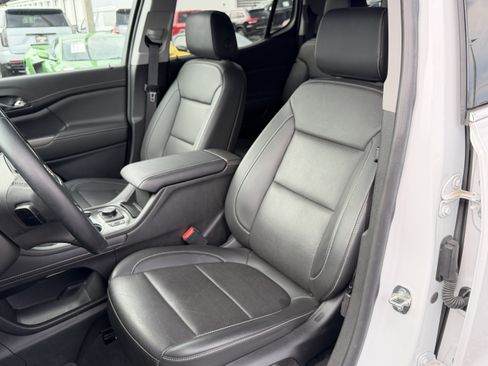 Used 2023 GMC Acadia SLT w/ Trailering Package AWD/4WD image 17