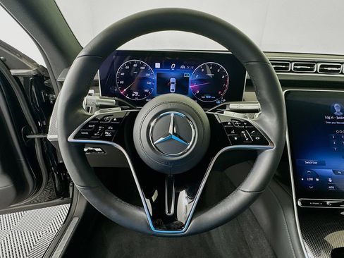 Used 2022 Mercedes-Benz S 580 4MATIC Sedan image 11