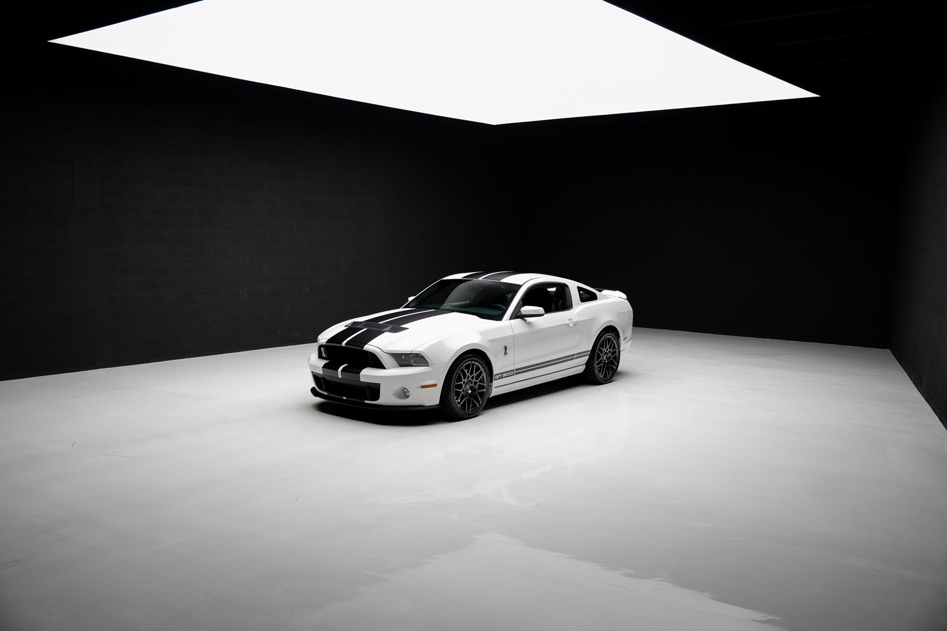 Used 2013 Ford Mustang Shelby GT500 RWD image 78