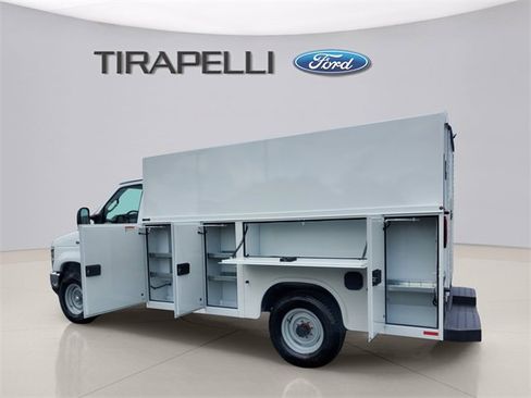 New 2026 Ford E-350 and Econoline 350 Super Duty w/ Power Equipment Group image 9