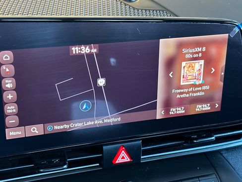 Used 2025 Hyundai Elantra SEL FWD image 18