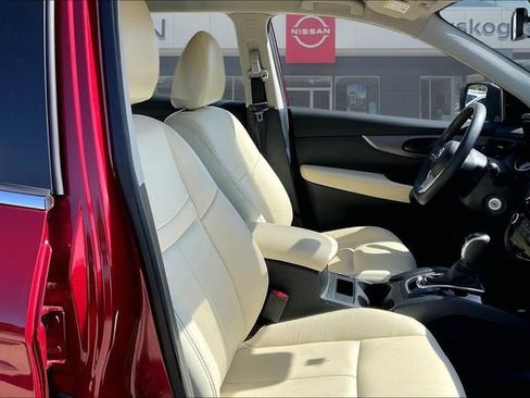Used 2022 Nissan Rogue Sport S FWD image 28