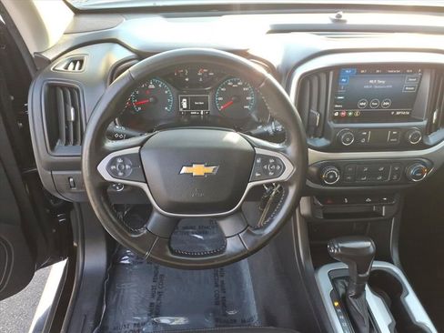 Used 2021 Chevrolet Colorado LT w/ LT Convenience Package image 13