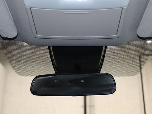 Used 2024 Nissan Altima 2.5 SV FWD image 29