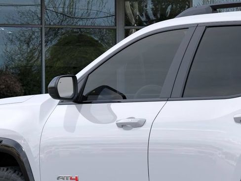 New 2026 GMC Terrain AT4 AWD/4WD image 12