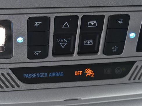 Used 2023 Ford Explorer XLT w/ Equipment Group 202A image 36