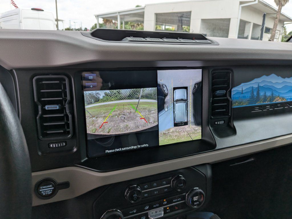 Used 2023 Ford Bronco Wildtrak AWD/4WD image 22