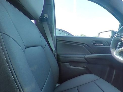 New 2026 GMC Canyon Elevation w/ Convenience Package image 29