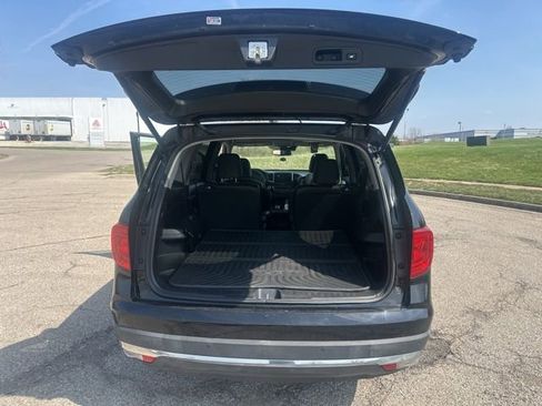 Used 2018 Honda Pilot Elite image 4
